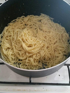 A picture of Parmesan Buttered Noodles.