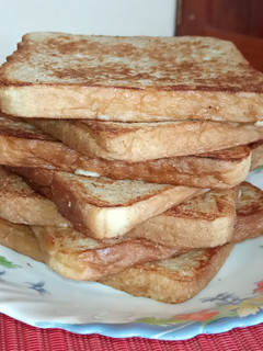 A picture of Bread toast with eggs #localfoodcontest_mombasa.