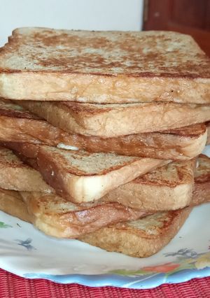 A picture of Bread toast with eggs #localfoodcontest_mombasa.