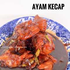 A picture of Ayam Kecap.