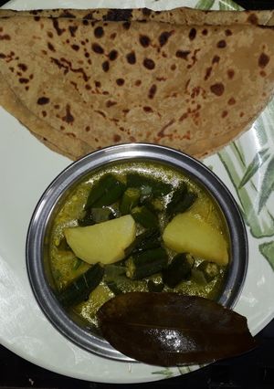A picture of Lady fingers curry.