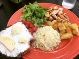 Almuerzo saludable y mixto