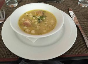 Una foto de Caldo de pata (morcillo)