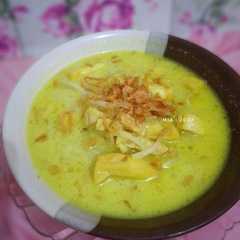 A picture of Mangut Tahu Tempe.