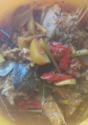 Foto resep Sop kuning ikan goreng