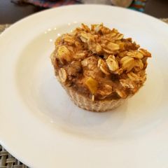 A picture of Apple banana oats Cups.