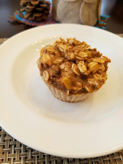 A picture of Apple banana oats Cups.