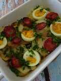 Bacalhau quase à Gomes de Sá, mas com espinafres e chouriço