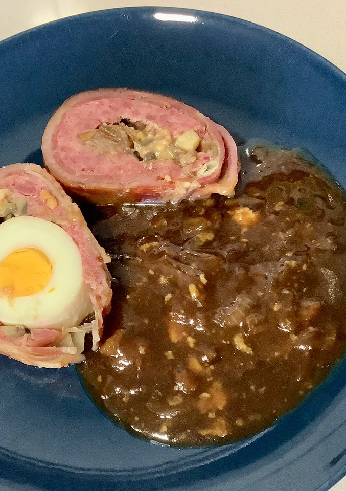 Una foto de Rulos de Carne sorpresa con salsa de Pedro Ximénez