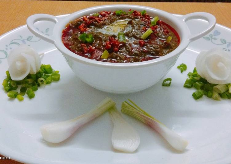 Step-by-Step Guide to Make DietPerfect Sarson Ka Saag
