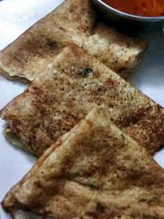 आटे का दोसा (aate ka dosa recipe in Hindi) रेसिपी मुख्य फोटो