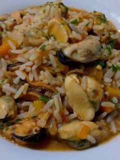 Una foto de Guiso de Arroz con Mejillones