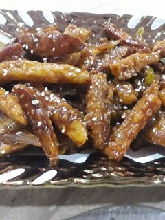 A picture of Honey chilli potato.