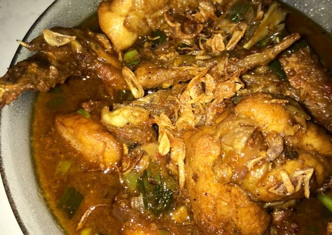 Resep Semur ayam 🥘 yang Bisa Manjain Lidah