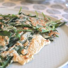 A picture of Wild garlic pancake 🍃.