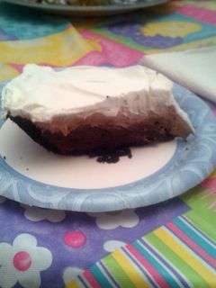 A picture of Triple-Layer Mud Pie.