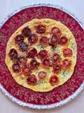 Frittata de tomates cherry, queso y orégano