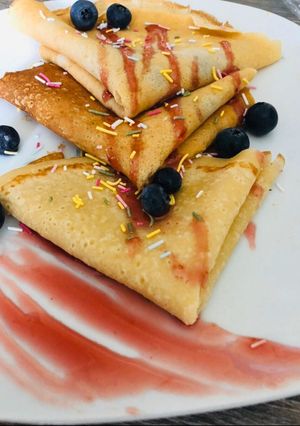 O poză a rețetei Clătite cu dulceață de cireșe.