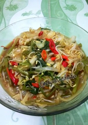 Foto resep 42. Cah Kangkung Kecambah Pedas