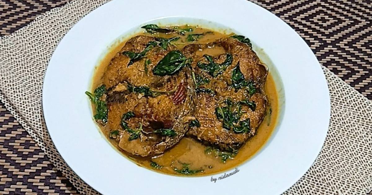 Resep Ikan Tuna Kuah Bumbu Kuning Khas Maluku Favorit Bunda