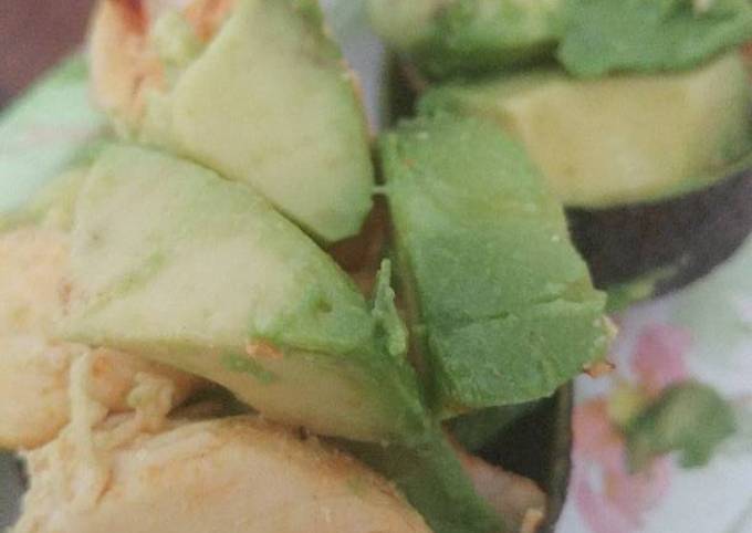 Recipe of Super Quick Homemade Chicken avacado salad