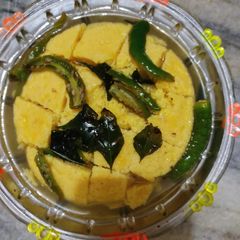 A picture of Khaman dhokla.