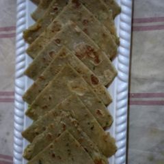 A picture of Alu paratha.