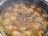 Caldo de Puchero con espinaso