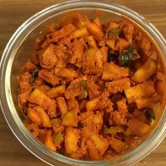 A picture of Instant Mango pickle.