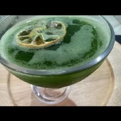 A picture of Parsley and kale juice.