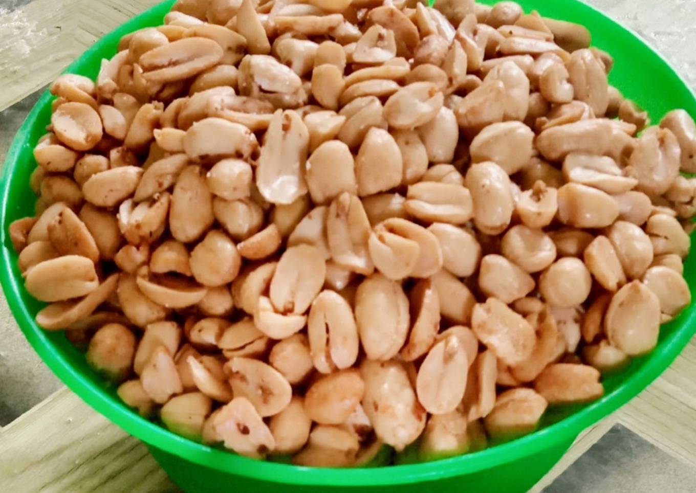Kacang bawang goreng crispy