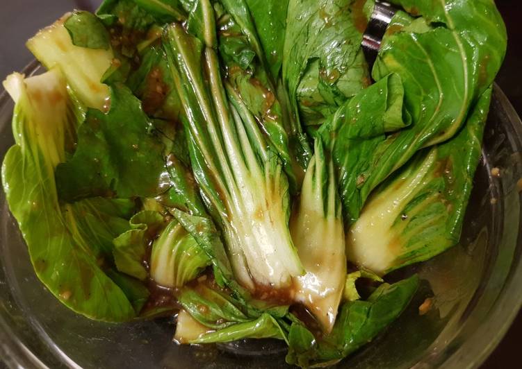 Steps to Make Favorite Pak choi with Garlic and Oyster sauce 😀