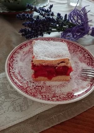Meggyes pudingos pite recept fotója
