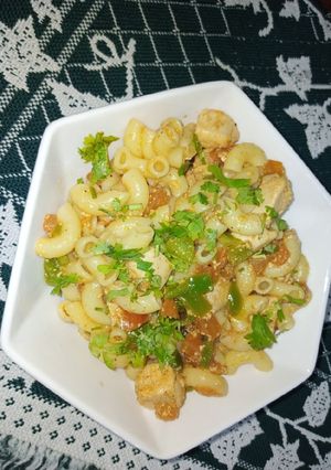 A picture of Tikka Masala Capsicum Macaroni.