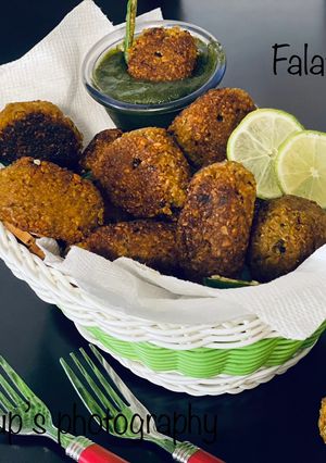 A picture of Baked Falafel.