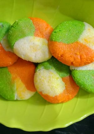 A picture of Tricolour Peda.