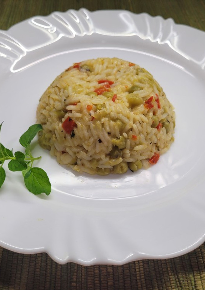 Una foto de Arroz primavera