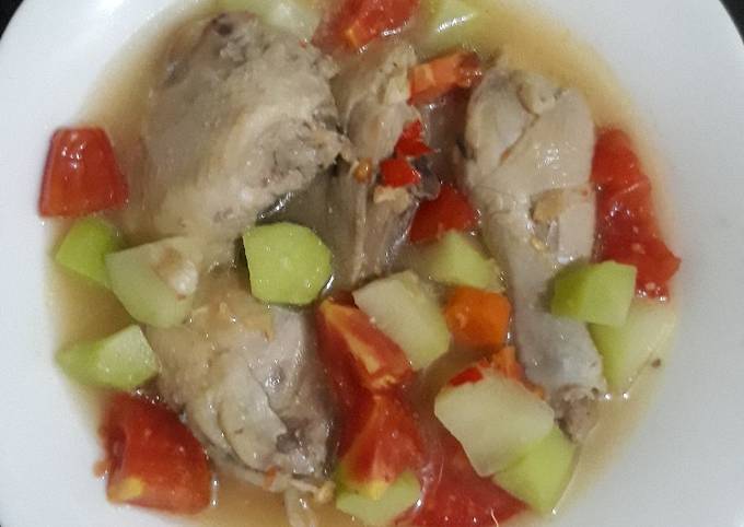 Garang asem ayam sayur tanpa santan