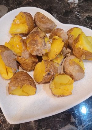 عکسی از دستور سیب زمینی تنوری