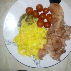 A picture of My simple breakfast.