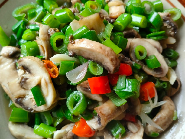 Resep Tumis Jamur Kancing Kenyil-kenyil Gampang