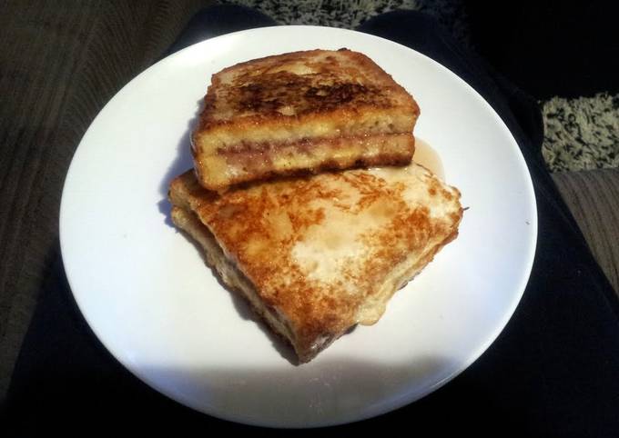 French Toast with jam