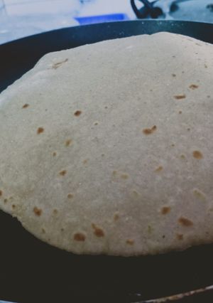 A picture of Fulka roti.