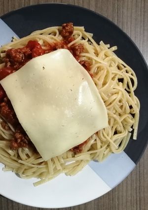 Una foto de Tallarines a la bolognesa