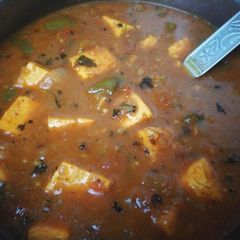 A picture of Kadahi paneer with homemade paneer.