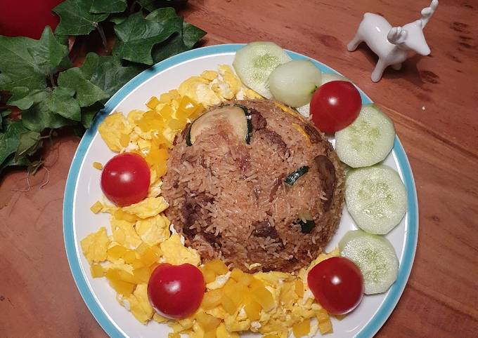 Nasi goreng sapi spesial