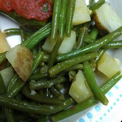 A picture of Labor Day Green Beans and Potatoes vegetarian.