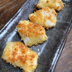 A picture of Panko fried pouting.
