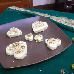 Khoyay wali berfi(Triditional pakistani sweet) A picture of Khoyay wali berfi(Triditional pakistani sweet).