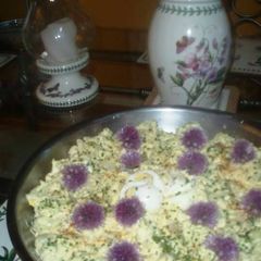 A picture of Mom's Potato Salad.